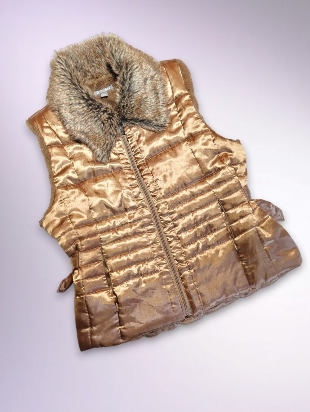 Women's ROZ &ALI Champagne Metallic Faux-Fur Collar Puffer Vest